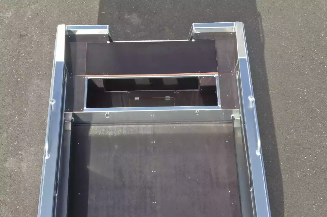 Алюминиевая лодка  Неман-480 Р в Таганроге