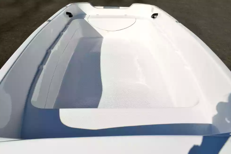 Стеклопластиковая лодка Пингвин (тримаран) в Таганроге