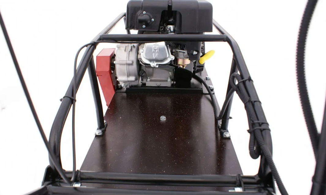 Мотобуксировщик БТС «МАЛЕК» 380/7 БЕЗ э/зап. Б/У в Таганроге