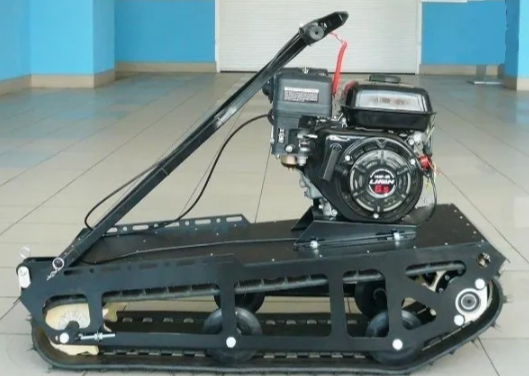 Мотобуксировщик XTREME-MOTORS "Конек-Горбунок" 6.5 л.с. в Таганроге Мотобуксировщик XTREME-MOTORS "Конек-Горбунок" 6.5 л.с. в Таганроге