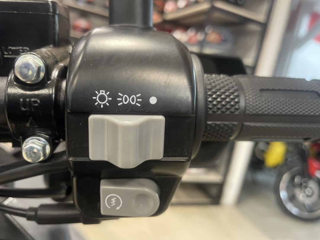 Скутер PROMAX STALKER ARMY 240(49) в Таганроге