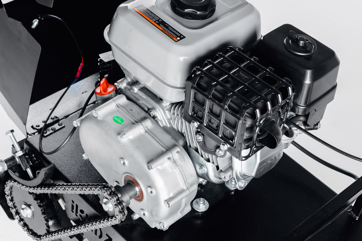 МОТОБУКСИРОВЩИК IKUDZO 1100/380 К8 в Таганроге