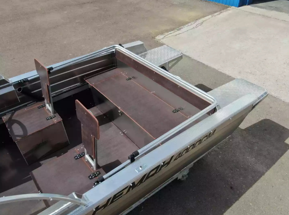 Алюминиевая лодка  Неман-400 DCM NEW в Таганроге