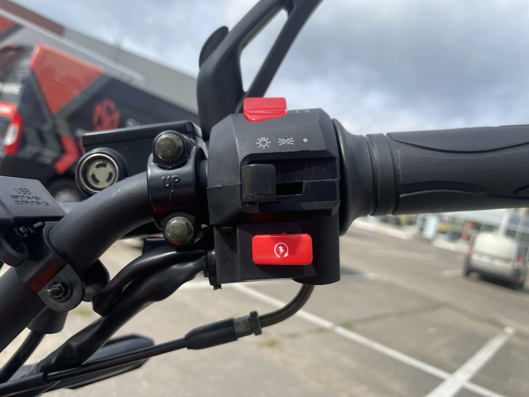 Мопед PROMAX CB150R (49) в Таганроге