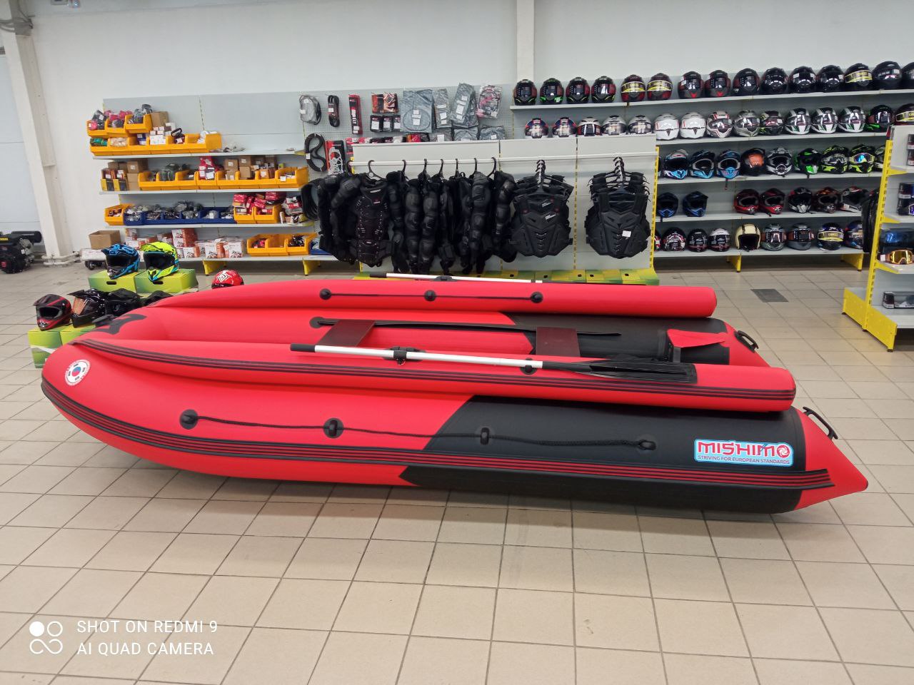Лодка MISHIMO RIVER FJET PRO 410  под водомет в Таганроге