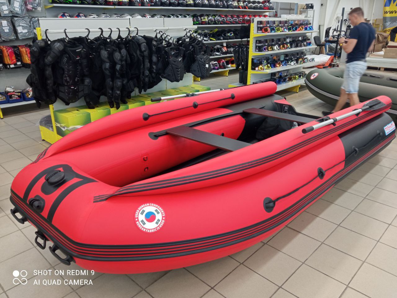 Лодка MISHIMO RIVER FJET PRO 410  под водомет в Таганроге