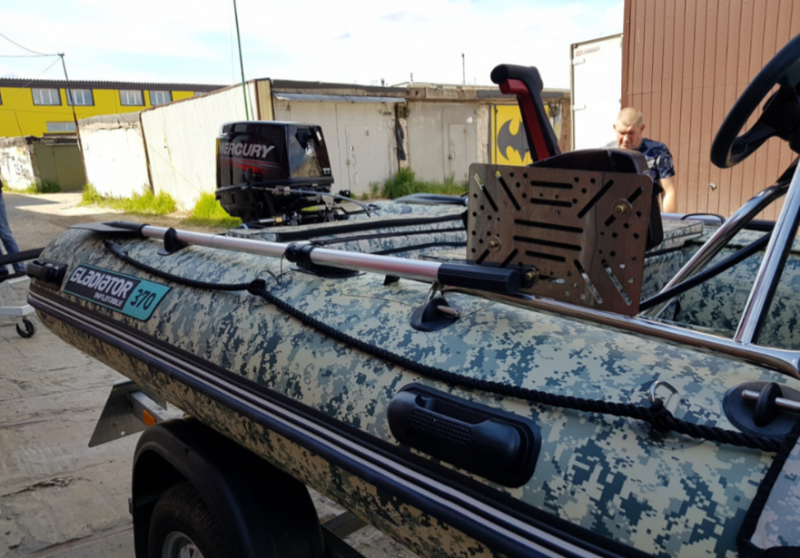 НАДУВНАЯ ЛОДКА GLADIATOR C370AL в Таганроге