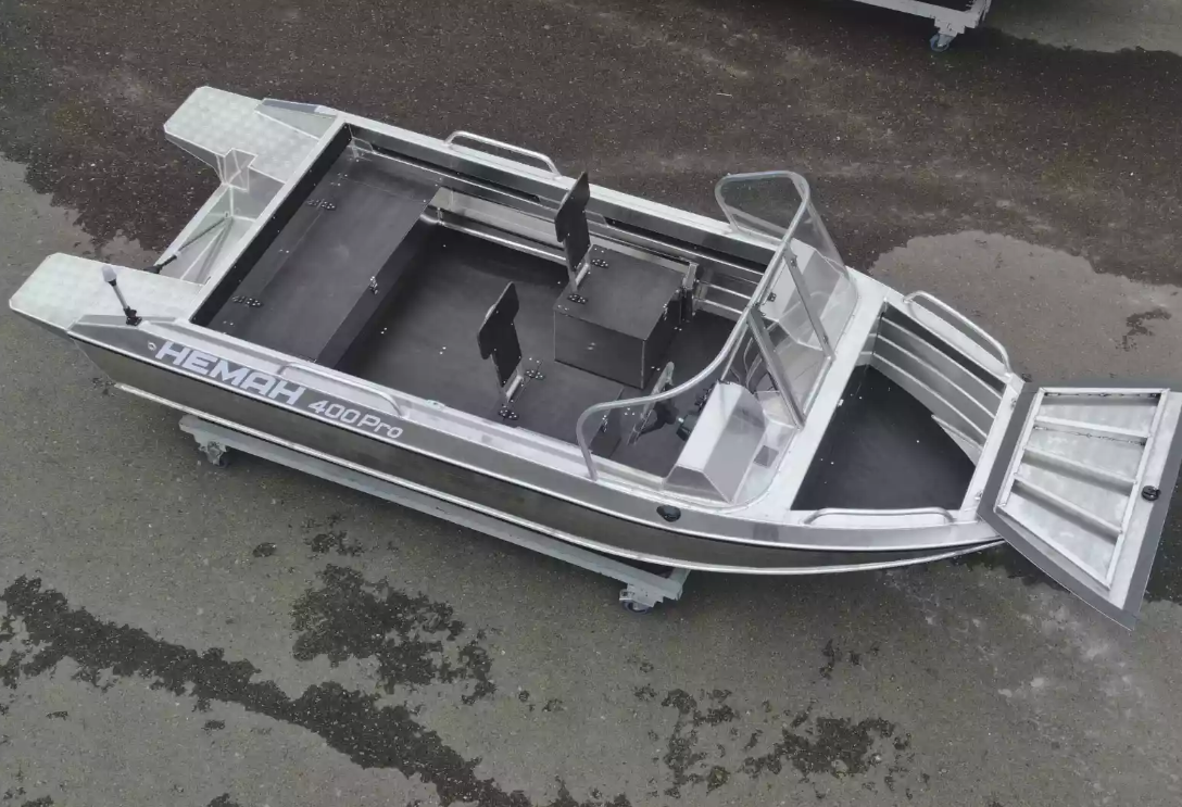 Алюминиевая лодка  Neman-400 PRO в Таганроге