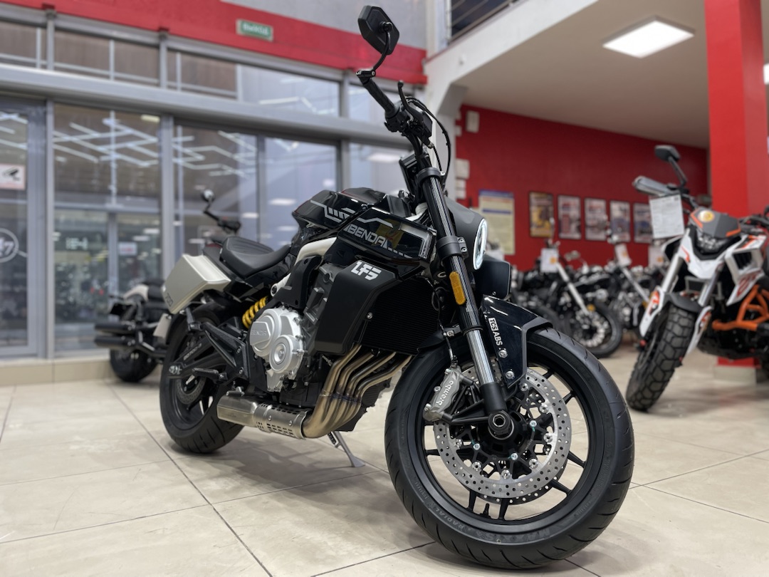 Мотоцикл Benda LFS 700 в Таганроге
