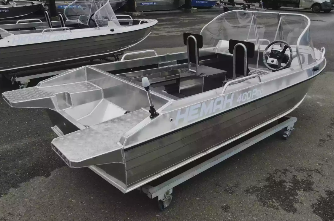 Алюминиевая лодка  Neman-400 PRO в Таганроге