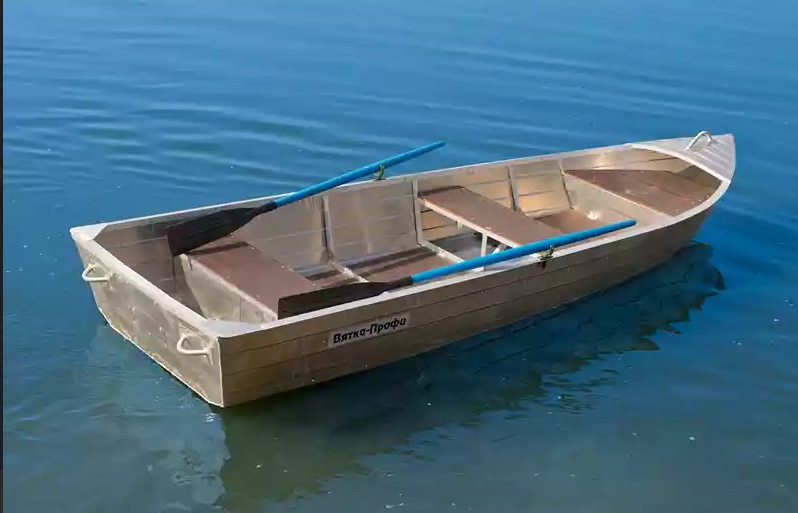 Алюминиевая лодка Вятка-Профи 37 в Таганроге