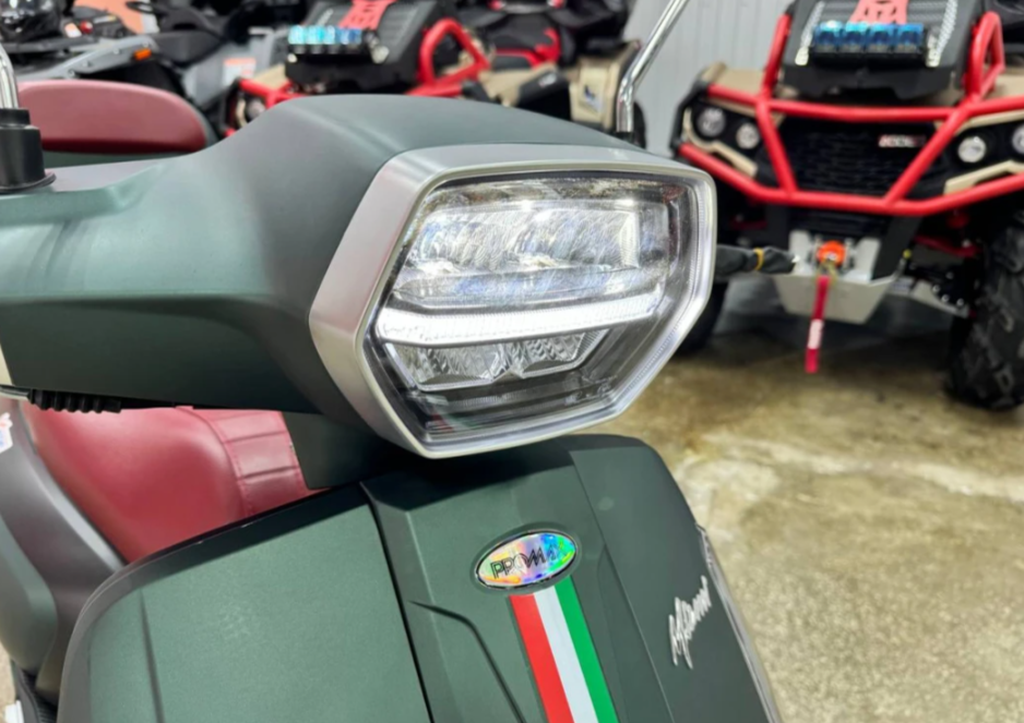 Скутер PROMAX Miami 240 (49) в Таганроге