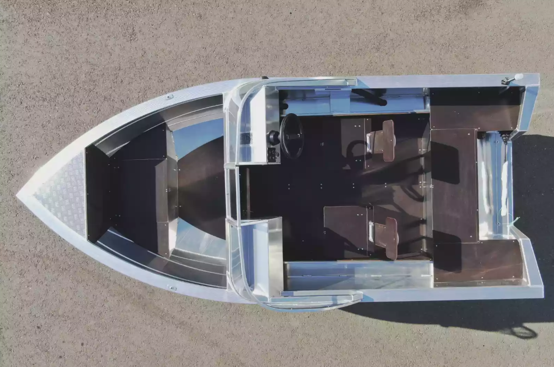 Алюминиевая лодка  Неман-400 DCM в Таганроге