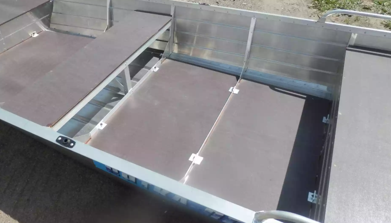 Алюминиевая лодка Вятка-Профи 32 в Таганроге