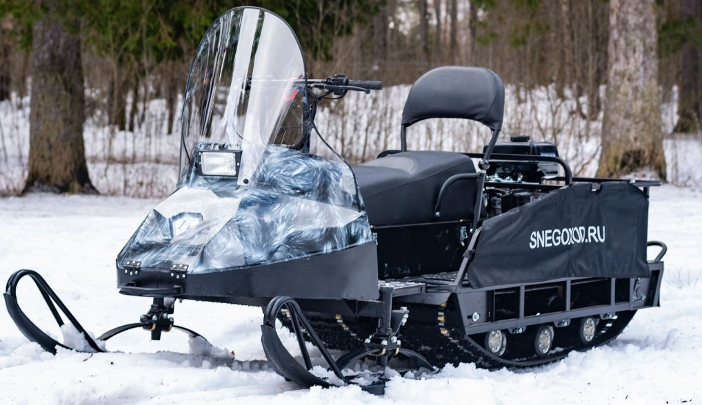 Миниснегоход Бурлак Егерь Экспедитор 15 л.с. , реверс, тормоз, капот белый в Таганроге