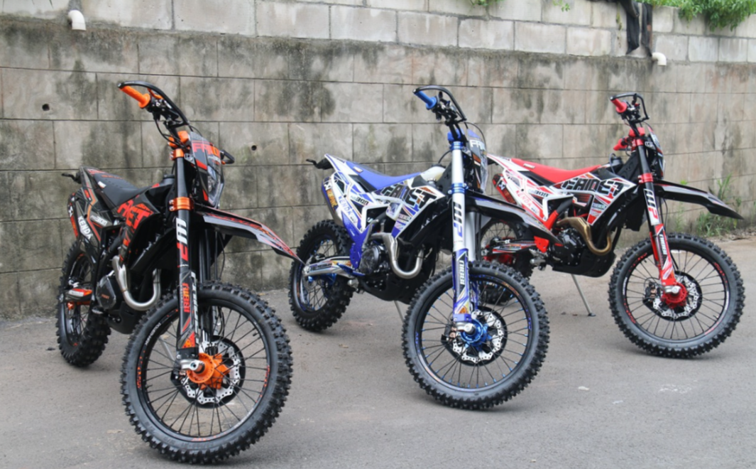 Кроссовый мотоцикл FAIDET NC300S ULTRA WP в Таганроге