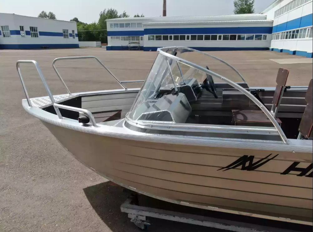 Алюминиевая лодка  Неман-400 DCM NEW в Таганроге