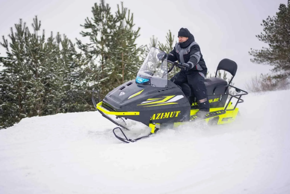 Миниснегоход Бурлак Азимут 24 л.с. , эл.запуск, реверс, тормоз гидравл, капот черный в Таганроге