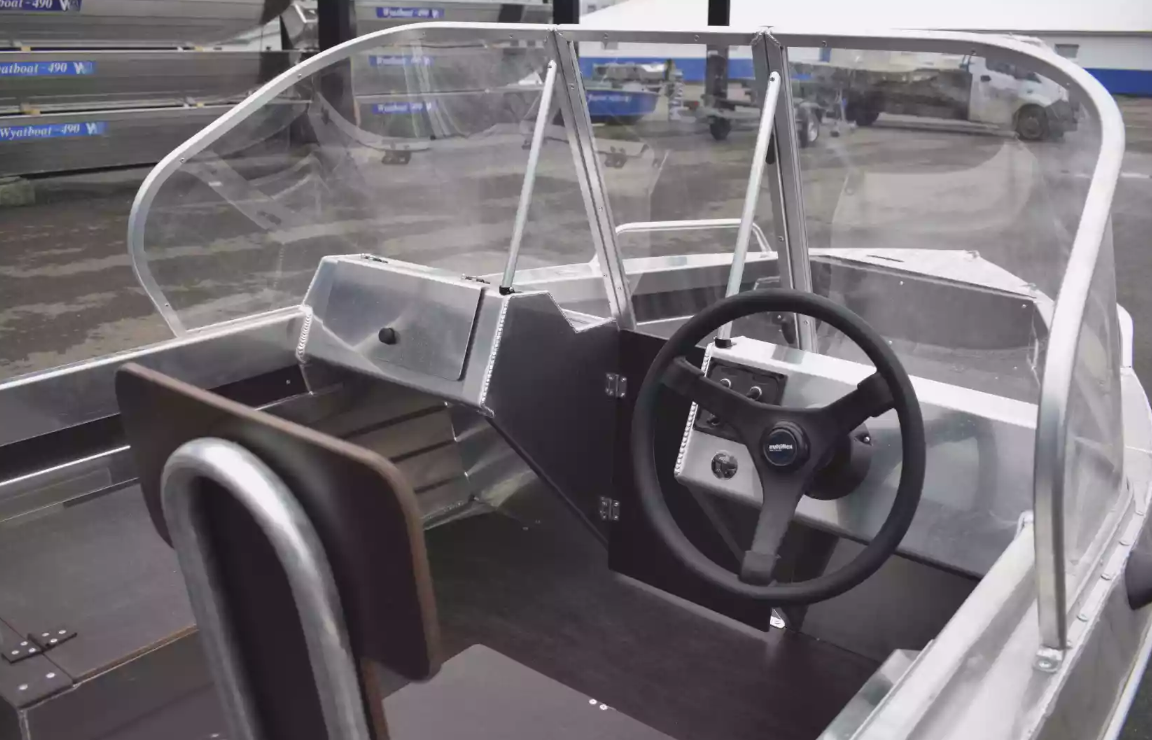 Алюминиевая лодка  Neman-400 DC в Таганроге