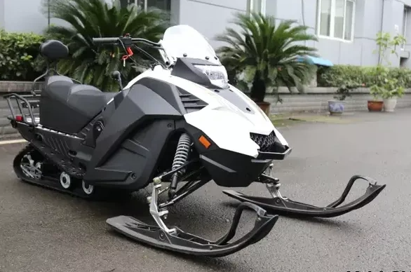 Снегоход ULAR 220 в Таганроге