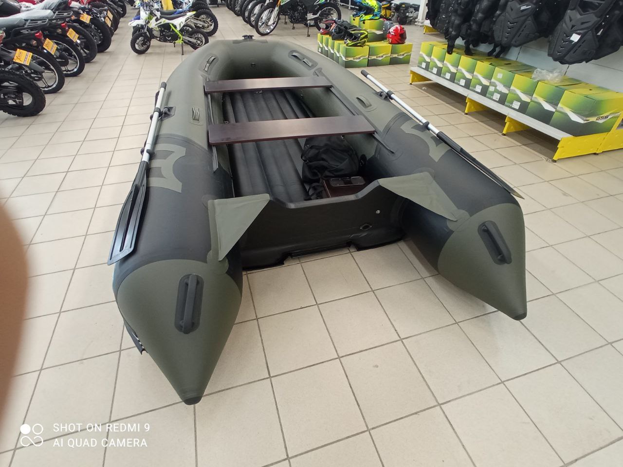 Лодка MISHIMO RIVER JET 410 под водомет в Таганроге