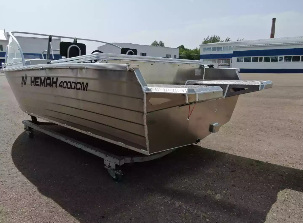 Алюминиевая лодка  Неман-400 DCM NEW в Таганроге