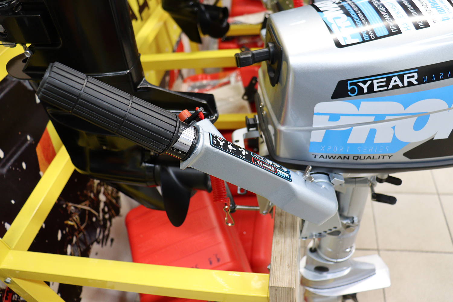 Лодочный мотор PROMAX SP5FHS (внешний бак 12 л) в Таганроге