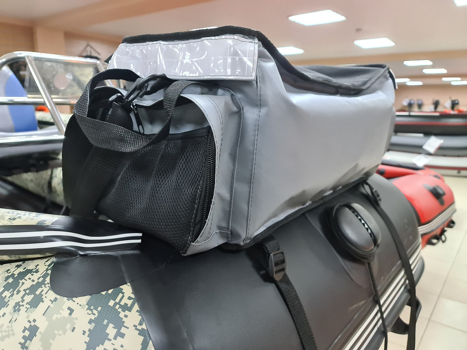 СУМКА ЛЮКС НА БАЛЛОН ДЛЯ ЛОДОК ПВХ 50Х25Х25 СМ в Таганроге