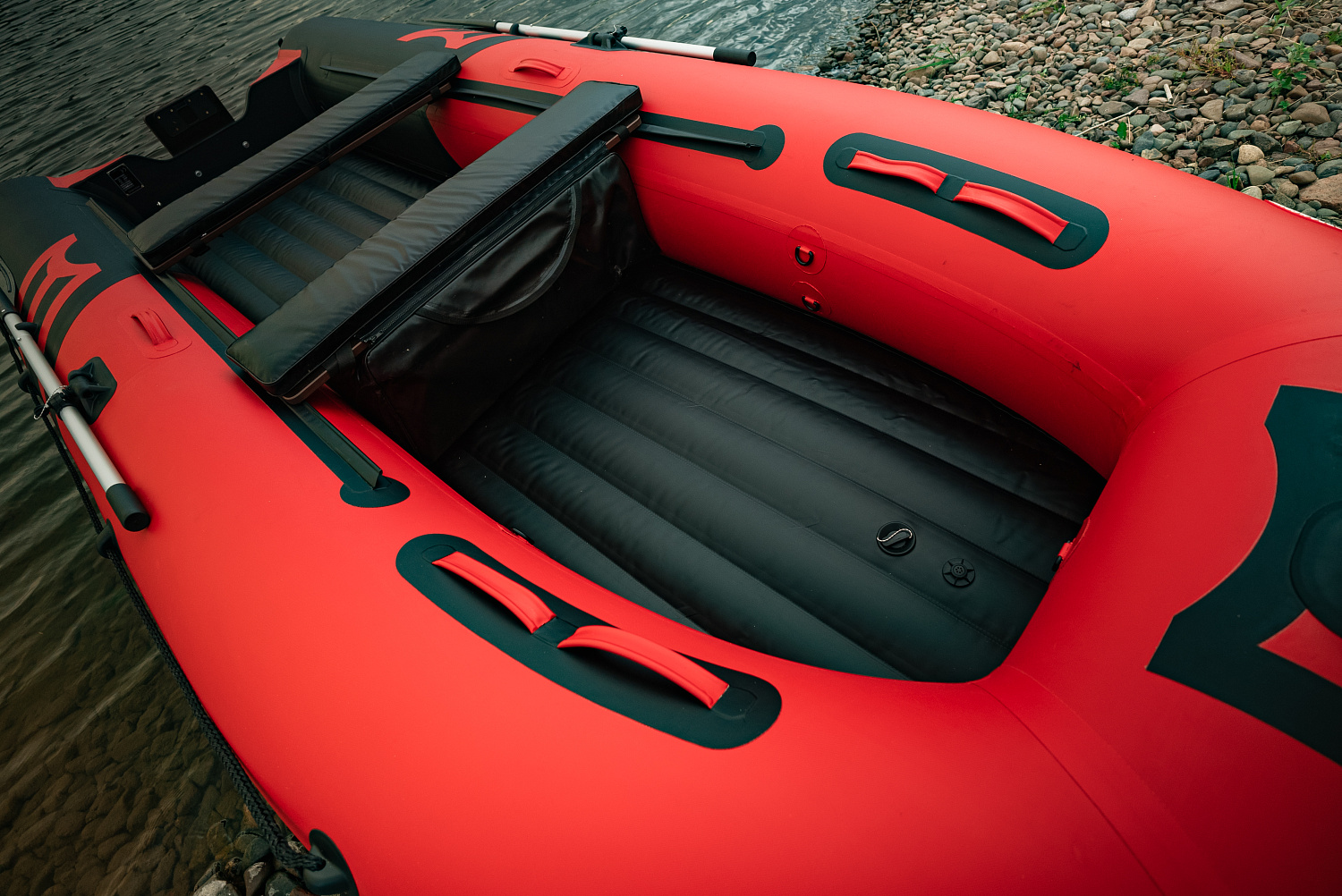 Лодка MISHIMO RIVER JET 390 под водомет в Таганроге