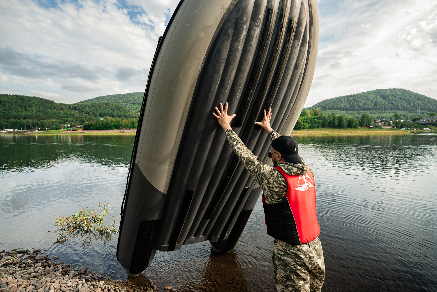 Лодка MISHIMO RIVER JET 390 под водомет в Таганроге
