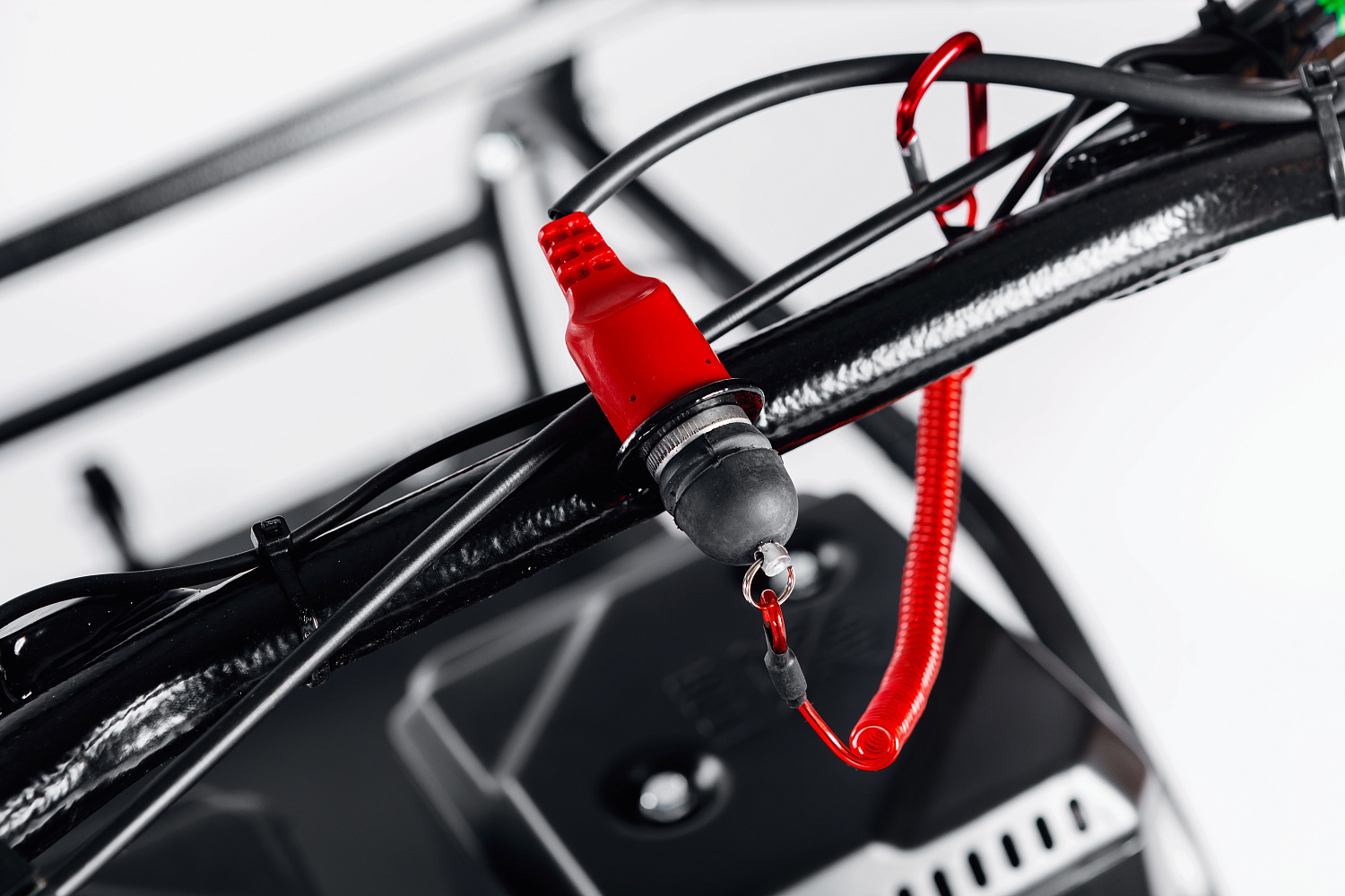 МОТОБУКСИРОВЩИК IKUDZO LONG 2.0 1700/500 EKR15 в Таганроге