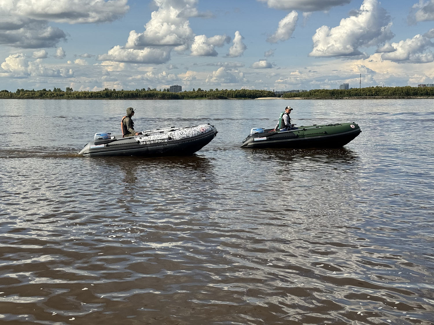 Лодка MISHIMO BIG FLOOR 440 в Таганроге