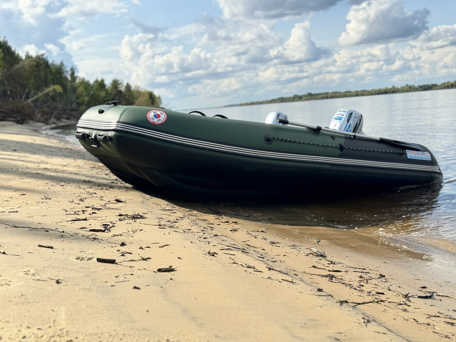 Лодка MISHIMO BIG FLOOR 400 в Таганроге