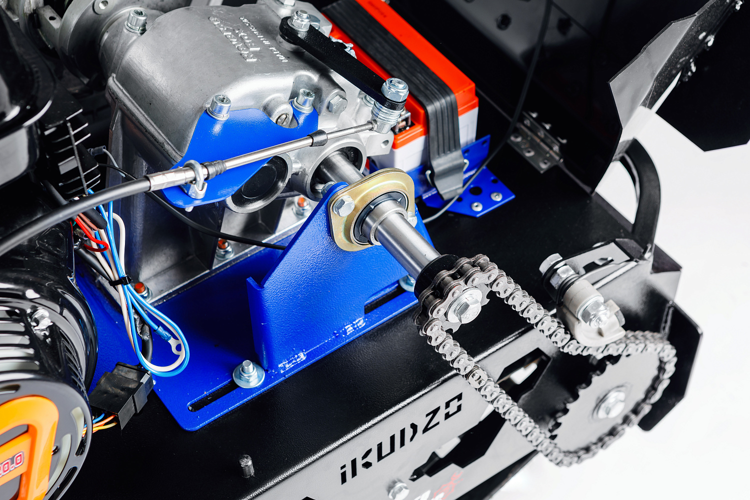 МОТОБУКСИРОВЩИК IKUDZO LONG 2.0 1700/500 EKR15 в Таганроге