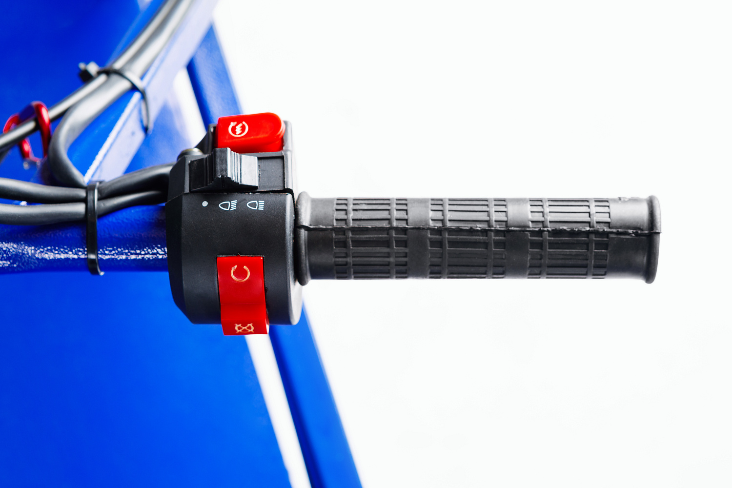 МОТОБУКСИРОВЩИК SNOW DOG 9 л.с. в Таганроге