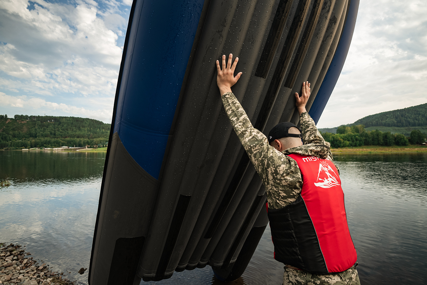 Лодка MISHIMO RIVER FJET PRO 410  под водомет в Таганроге